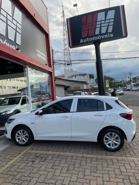 CHEVROLET Onix Hatch 1.0 12V 4P FLEX TURBO AUTOM�TICO, Foto 9