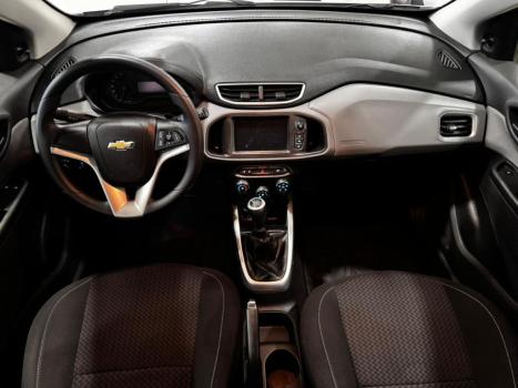 CHEVROLET Onix Hatch 1.4 4P FLEX LT, Foto 9