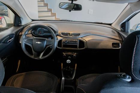 CHEVROLET Onix Hatch 1.4 4P FLEX LT, Foto 4