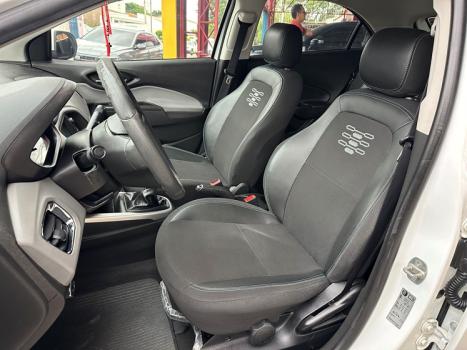 CHEVROLET Onix Hatch 1.4 4P FLEX LT, Foto 10