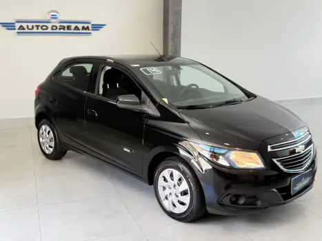 CHEVROLET Onix Hatch 1.4 4P FLEX LT, Foto 8