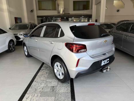 CHEVROLET Onix Hatch 1.0 12V 4P FLEX TURBO AUTOM�TICO, Foto 4