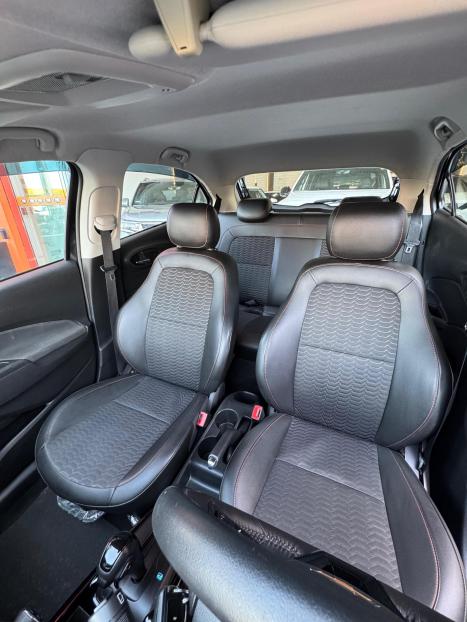 CHEVROLET Onix Hatch 1.4 4P FLEX LTZ AUTOM�TICO, Foto 6