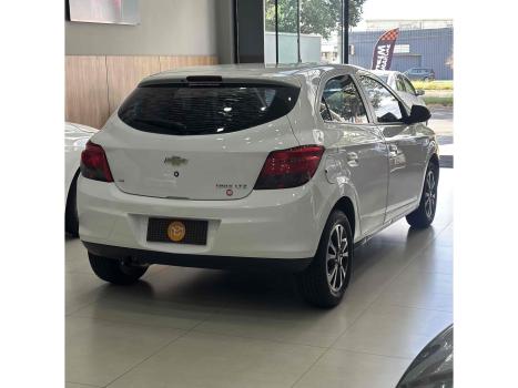 CHEVROLET Onix Hatch 1.4 4P FLEX LTZ, Foto 8
