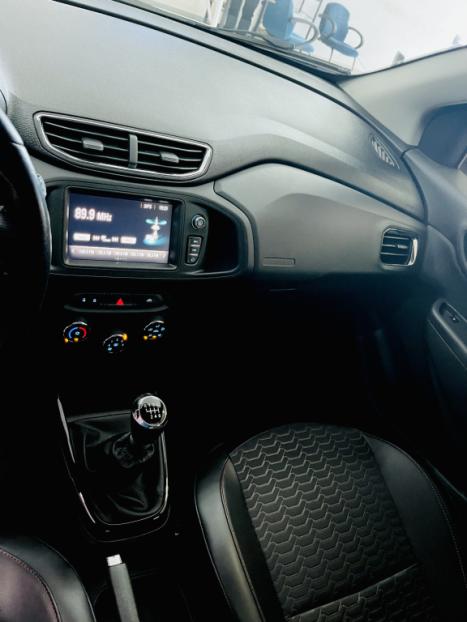 CHEVROLET Onix Hatch 1.4 4P FLEX LTZ, Foto 9