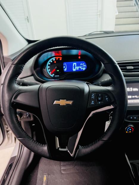 CHEVROLET Onix Hatch 1.4 4P FLEX LTZ, Foto 14