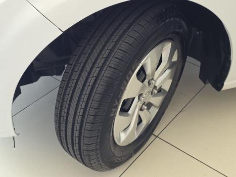 CHEVROLET Onix Hatch 1.0 4P FLEX LT, Foto 4