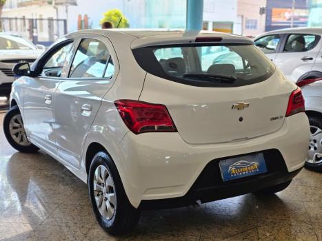 CHEVROLET Onix Hatch 1.0 4P FLEX LT, Foto 4