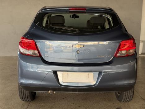 CHEVROLET Onix Hatch 1.4 4P FLEX LTZ, Foto 3