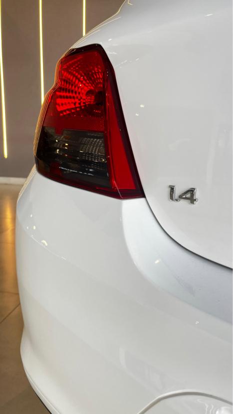 CHEVROLET Onix Hatch 1.4 4P FLEX LT, Foto 14