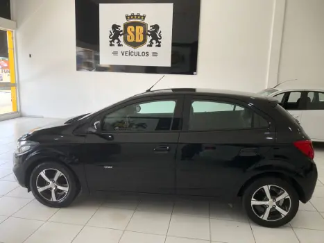 CHEVROLET Onix Hatch 1.4 4P FLEX LTZ AUTOM�TICO, Foto 5