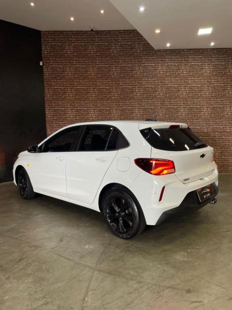 CHEVROLET Onix Hatch 1.0 12V 4P FLEX PREMIER TURBO AUTOM�TICO, Foto 4