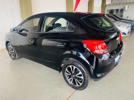 CHEVROLET Onix Hatch 1.4 4P FLEX LTZ, Foto 8