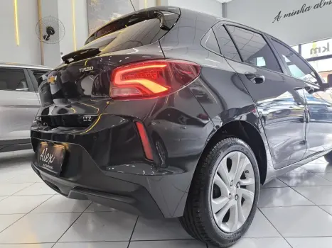 CHEVROLET Onix Hatch 1.0 4P FLEX LTZ TURBO AUTOM�TICO, Foto 18