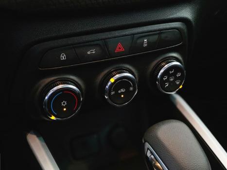 CHEVROLET Onix Hatch 1.0 4P FLEX LTZ TURBO AUTOM�TICO, Foto 9