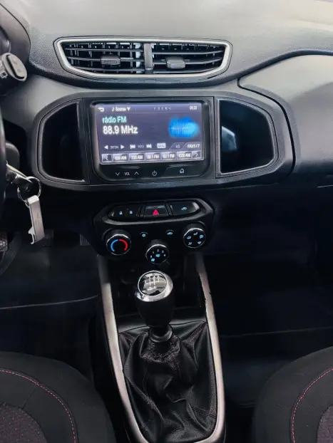 CHEVROLET Onix Hatch 1.4 4P FLEX LT, Foto 13