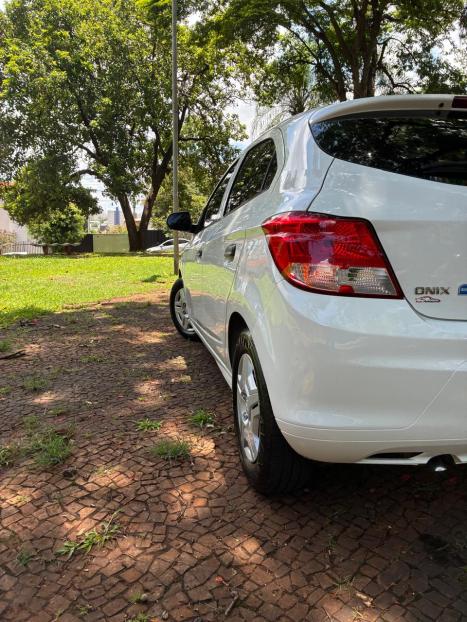 CHEVROLET Onix Hatch 1.0 4P FLEX JOY, Foto 18