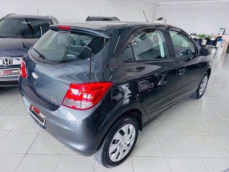 CHEVROLET Onix Hatch 1.4 4P FLEX LT, Foto 7