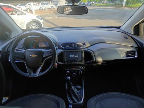 CHEVROLET Onix Hatch 1.4 4P FLEX LTZ, Foto 15