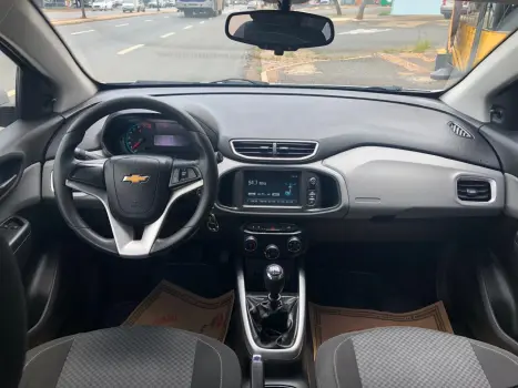 CHEVROLET Onix Hatch 1.4 4P FLEX LT, Foto 13