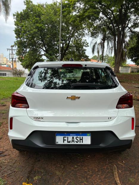 CHEVROLET Onix Hatch 1.0 12V 4P FLEX LT, Foto 9
