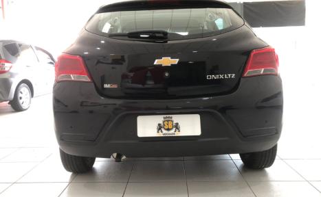 CHEVROLET Onix Hatch 1.0 4P FLEX LTZ TURBO AUTOM�TICO, Foto 2