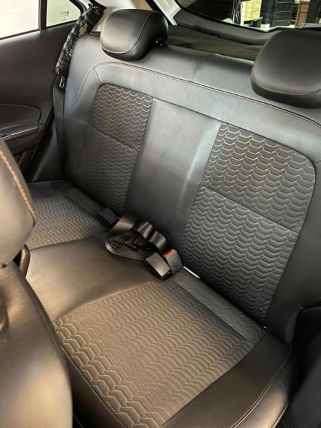 CHEVROLET Onix Hatch 1.4 4P FLEX LTZ AUTOM�TICO, Foto 9