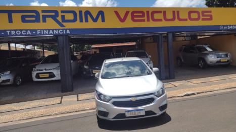 CHEVROLET Onix Hatch 1.0 4P FLEX LT, Foto 2