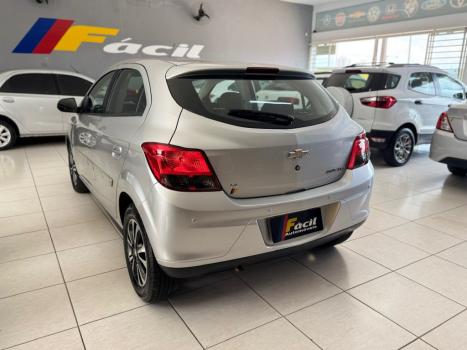 CHEVROLET Onix Hatch 1.4 4P FLEX LTZ, Foto 6