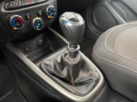 CHEVROLET Onix Hatch 1.4 4P FLEX LTZ, Foto 13