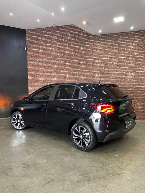 CHEVROLET Onix Hatch 1.0 12V 4P FLEX PREMIER 2 TURBO AUTOM�TICO, Foto 6