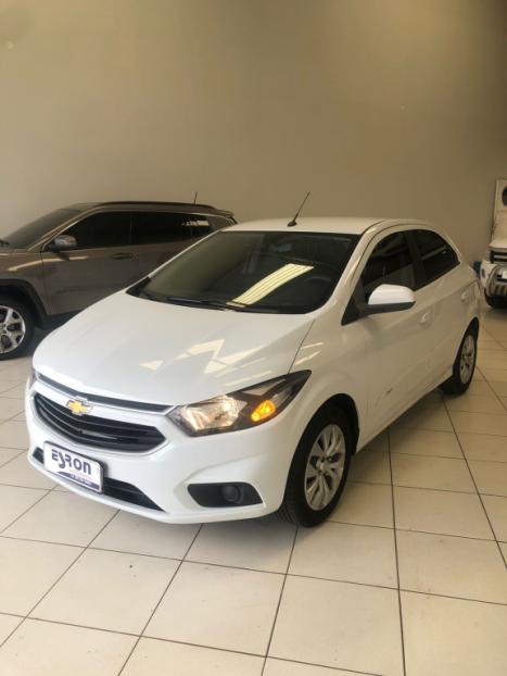 CHEVROLET Onix Hatch 1.4 4P FLEX LT, Foto 3