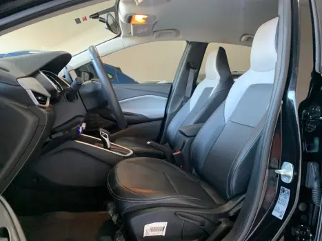 CHEVROLET Onix Hatch 1.0 12V 4P FLEX PREMIER 2 TURBO AUTOM�TICO, Foto 11