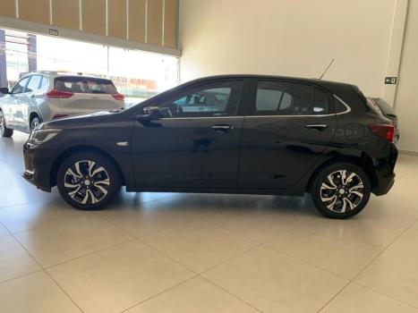 CHEVROLET Onix Hatch 1.0 12V 4P FLEX PREMIER 2 TURBO AUTOM�TICO, Foto 4