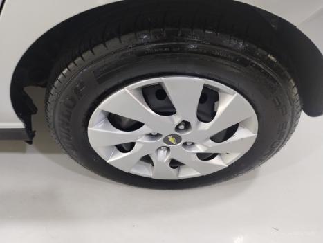 CHEVROLET Onix Hatch 1.4 4P FLEX LT, Foto 3