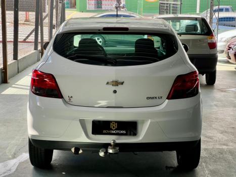 CHEVROLET Onix Hatch 1.4 4P FLEX LT, Foto 3