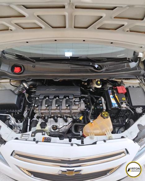 CHEVROLET Onix Hatch 1.4 4P FLEX LT, Foto 3
