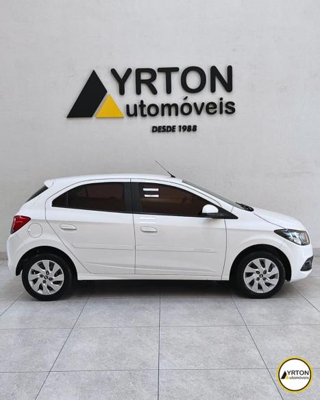 CHEVROLET Onix Hatch 1.4 4P FLEX LT, Foto 6