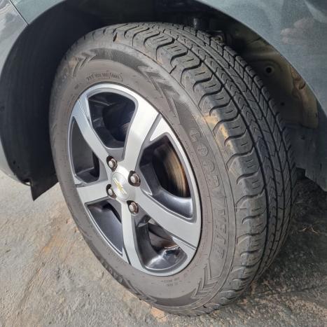 CHEVROLET Onix Hatch 1.4 4P FLEX LTZ, Foto 6