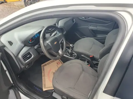 CHEVROLET Onix Hatch 1.4 4P FLEX LTZ, Foto 10