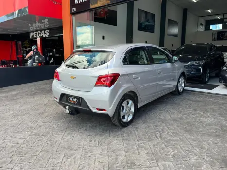 CHEVROLET Onix Hatch 1.4 4P FLEX LT, Foto 8