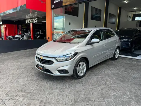 CHEVROLET Onix Hatch 1.4 4P FLEX LT, Foto 3