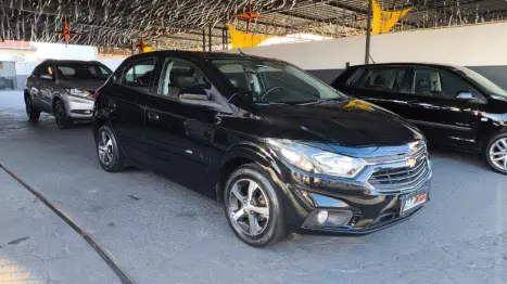 CHEVROLET Onix Hatch 1.0 4P FLEX LTZ TURBO AUTOM�TICO, Foto 3