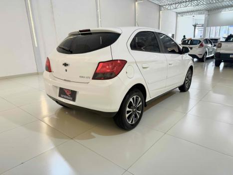 CHEVROLET Onix Hatch 1.4 4P FLEX LTZ, Foto 8