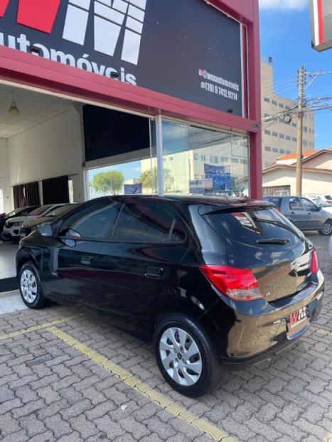 CHEVROLET Onix Hatch 1.4 4P FLEX LT, Foto 7