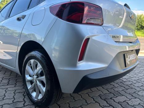 CHEVROLET Onix Hatch 1.0 12V 4P FLEX LT TURBO, Foto 4