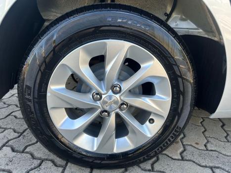 CHEVROLET Onix Hatch 1.0 12V 4P FLEX LT TURBO, Foto 11