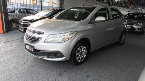 CHEVROLET Onix Hatch 1.0 4P FLEX LT, Foto 3