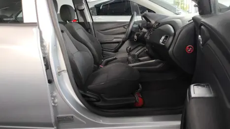 CHEVROLET Onix Hatch 1.0 4P FLEX LT, Foto 9