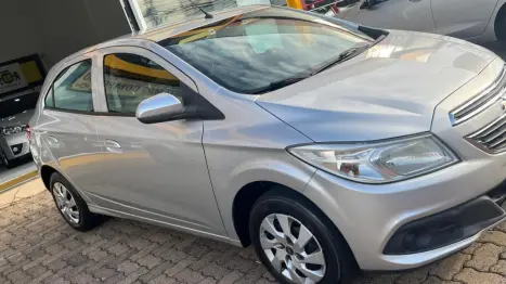 CHEVROLET Onix Hatch 1.0 4P FLEX LT, Foto 10